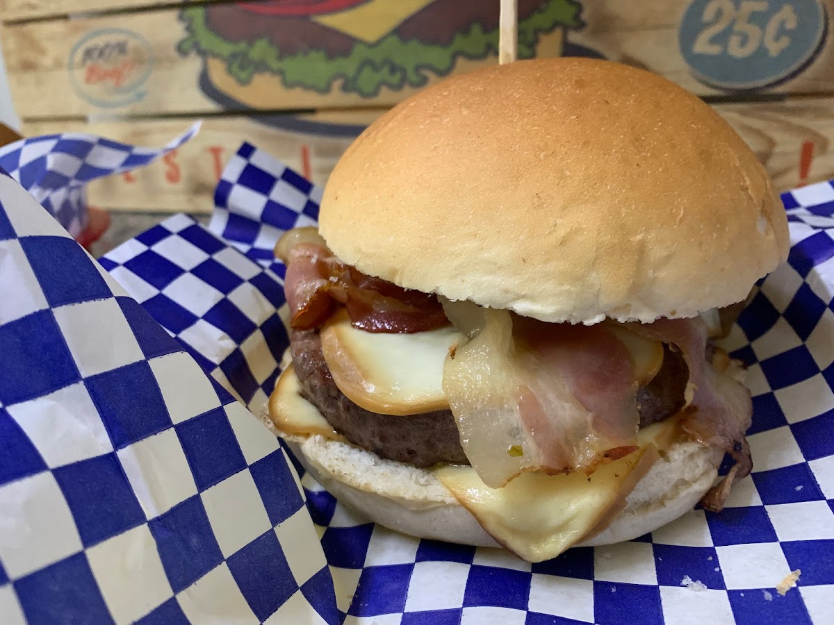 Carnivorous Panineria Hamburgheria-5