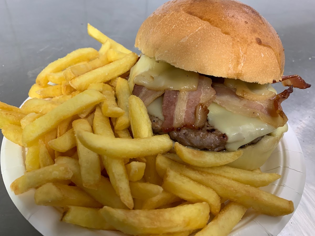 Carnivorous Panineria Hamburgheria-6