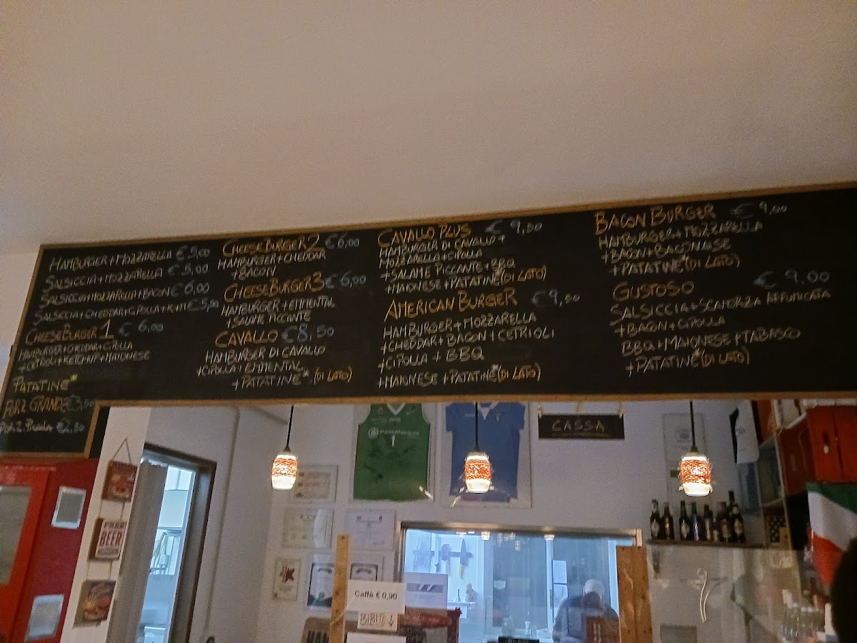 Menu Carnivorous Panineria Hamburgheria-5